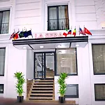 La Sera 4*