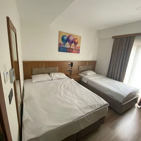 La Sera Szálloda 4*